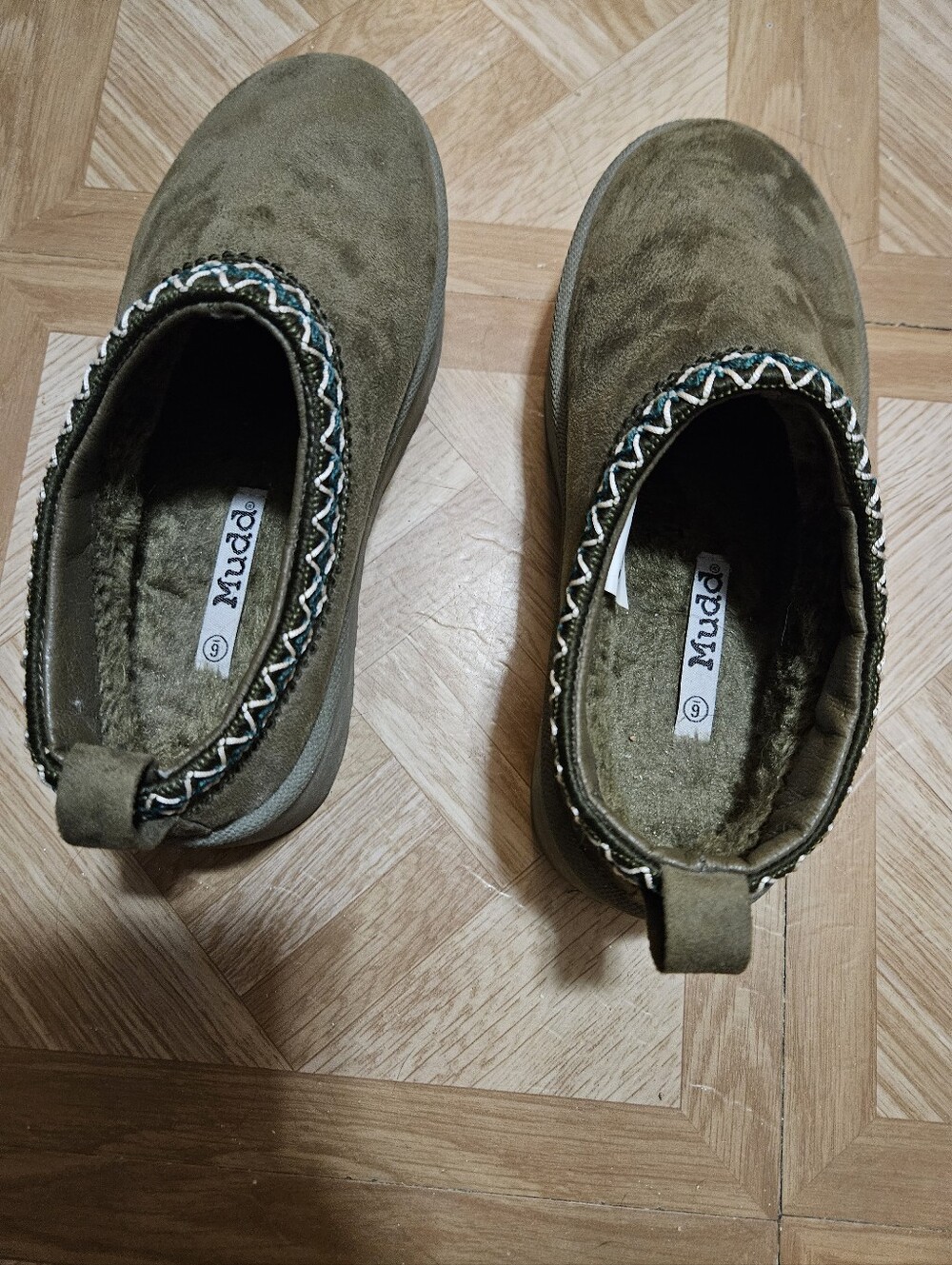 Mudd platform faux fur slip on mules Size 36/W6